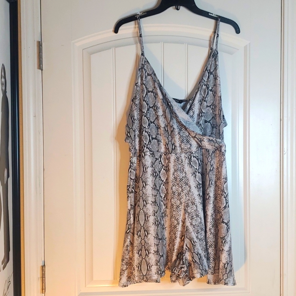 boohoo jumpsuit